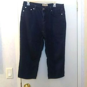 Earl Capri Jeans
